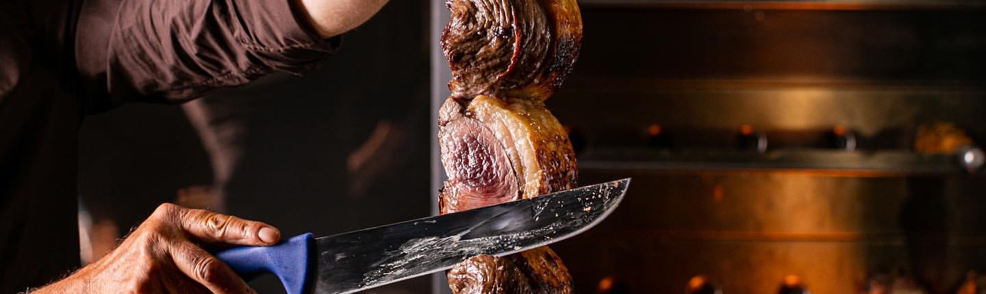 taglio di carne brasiliana in ristorante a roma